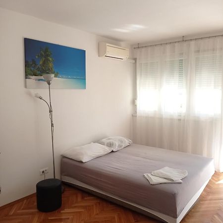 Pretty Big Double Bed Room With Balcony スプリト エクステリア 写真
