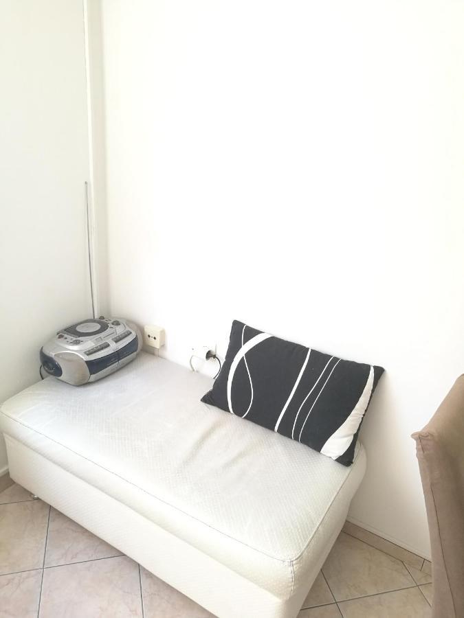 Pretty Big Double Bed Room With Balcony スプリト エクステリア 写真