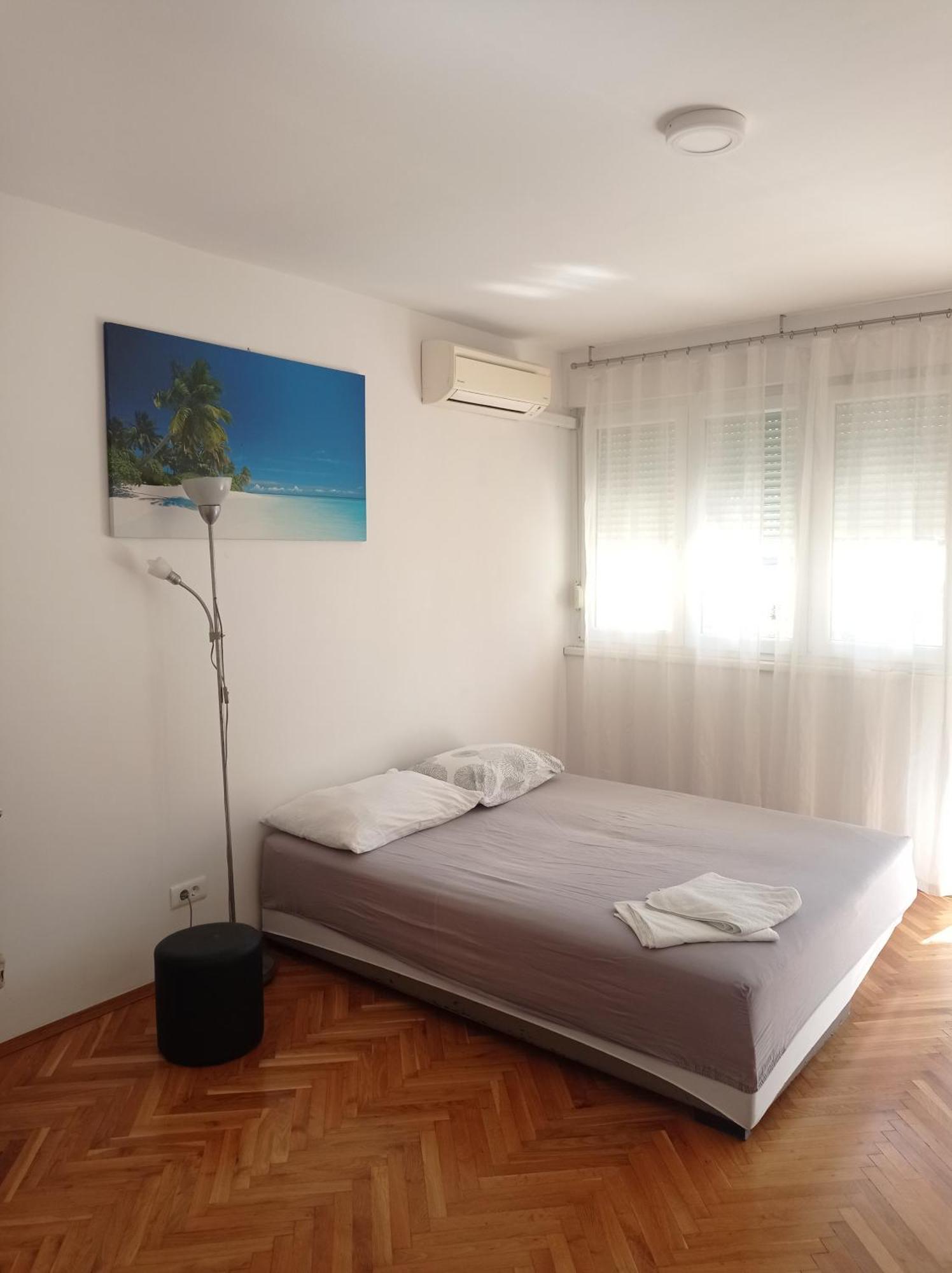 Pretty Big Double Bed Room With Balcony スプリト エクステリア 写真